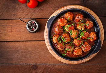 Picture of the Baked meatballs in red pepper sauce  recipe